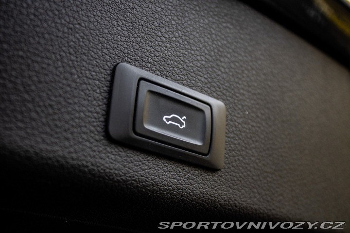 Audi Ostatní modely E-tron 55 quattro Advanced, 300 2020