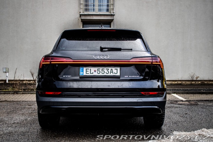 Audi Ostatní modely E-tron 55 quattro Advanced, 300 2020