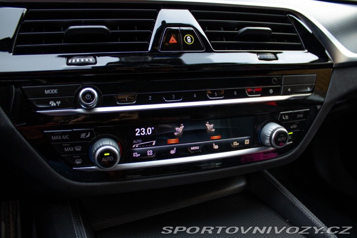 BMW 5 Touring 540d mHEV xDrive 2021