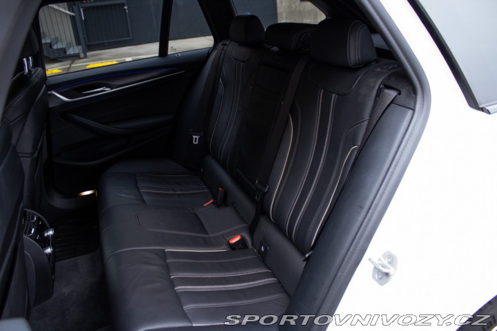 BMW 5 Touring 540d mHEV xDrive 2021