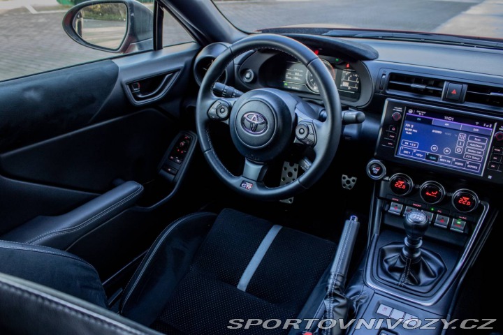 Toyota GR86 2.4 Boxer Executive AUTO 2024