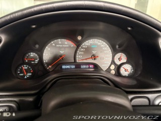 Chevrolet Corvette C5 5.7 V8 | 32 810 mil 1999