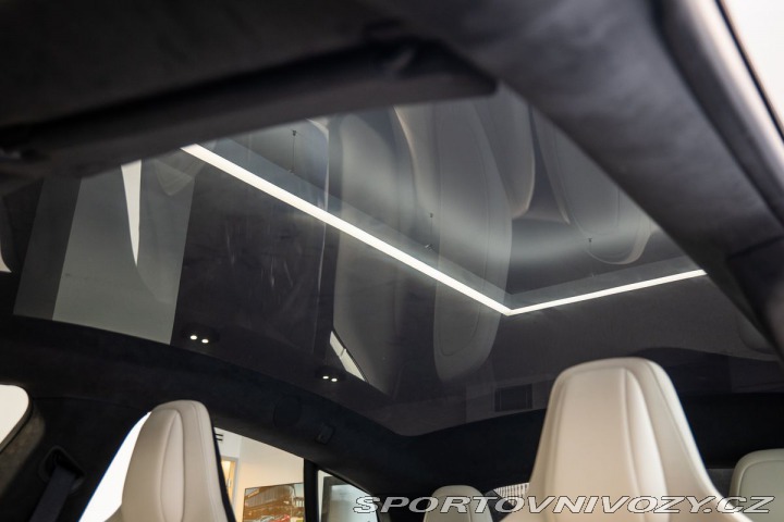 Tesla Model S Plaid Autopilot/Pano/LED 2024