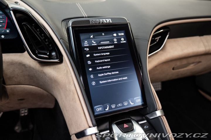 Ferrari Roma Spider Carbon/JBL/360/LED 1800