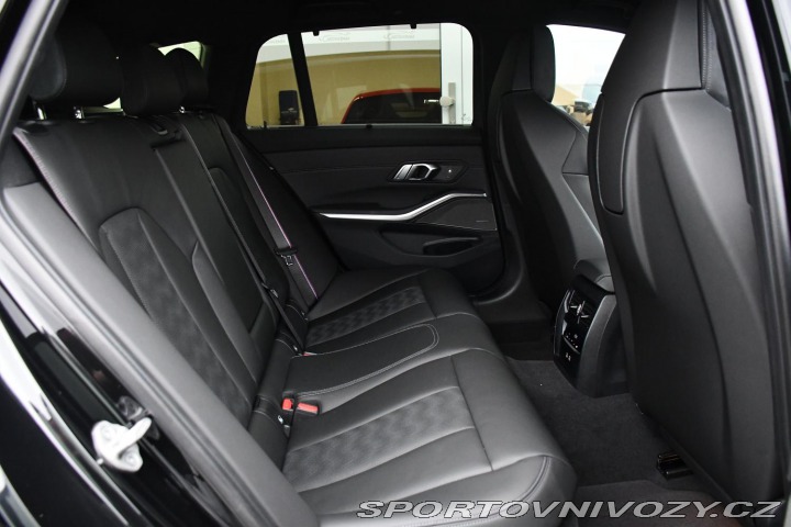 BMW M3 COMPETITION CARBON HUD H/ 2024