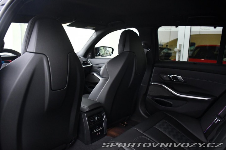 BMW M3 COMPETITION CARBON HUD H/ 2024