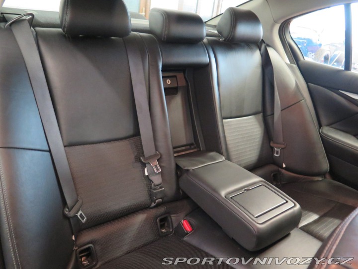 Infiniti Q50 Sport,klim,navi,max výbav 2014