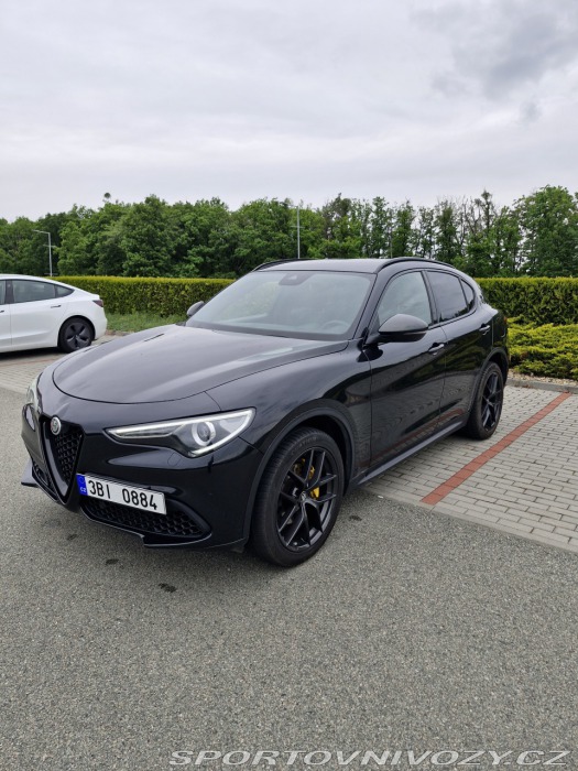 Alfa Romeo Stelvio VELOCE