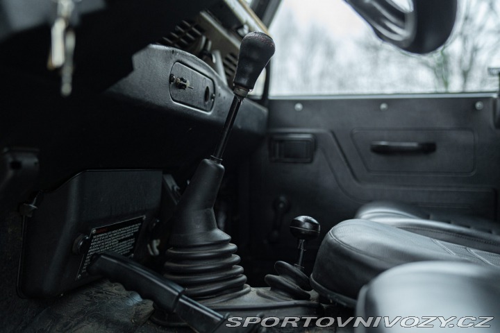 Ostatní značky Ostatní modely Land Rover DEFENDER 1985