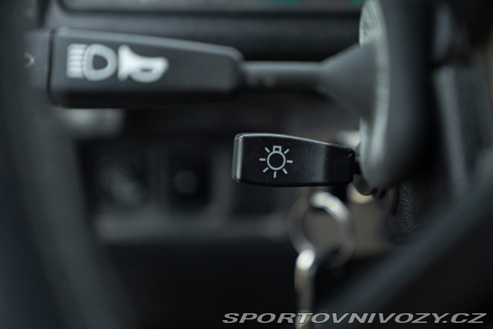 Ostatní značky Ostatní modely Land Rover DEFENDER 1985