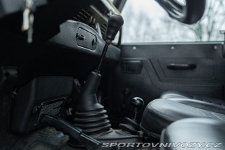 Ostatní značky Ostatní modely Land Rover DEFENDER 1985
