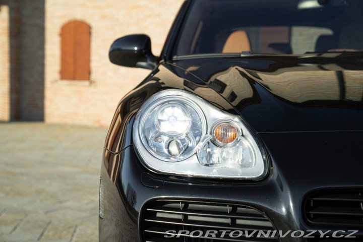 Porsche Cayenne TURBO S 2007