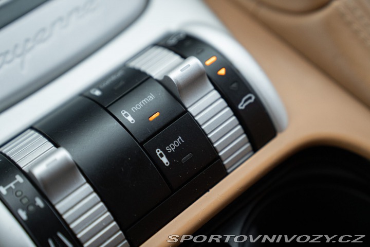 Porsche Cayenne TURBO S 2007