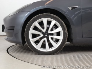 Tesla Model 3 Std Range Plus 52kWh 2020