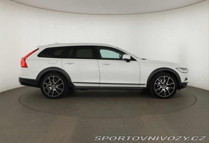 Volvo V90 Cross Country Kinetic D5 2020