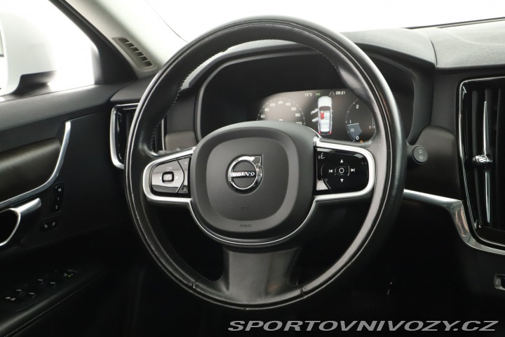 Volvo V90 Cross Country Kinetic D5 2020