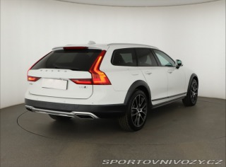 Volvo V90 Cross Country Kinetic D5 2020