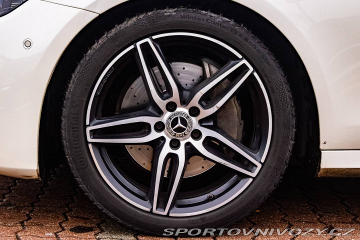 Mercedes-Benz E E220d 4Matic 143kW / AMG 2018