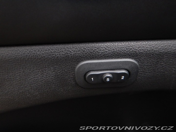 Dodge Durango 5.7 HEMI V8, 6 MÍST 2020