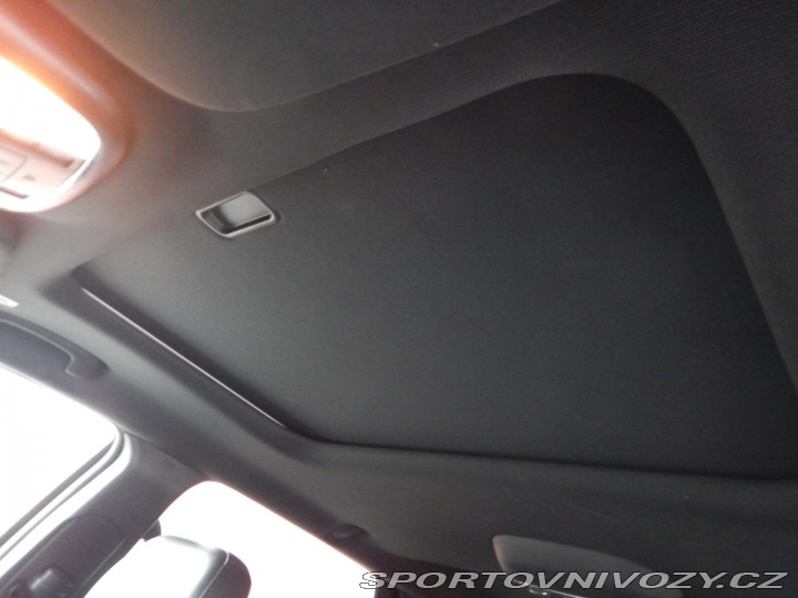 Dodge Durango 5.7 HEMI V8, 6 MÍST 2020