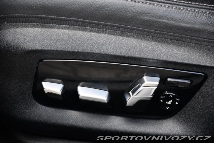 BMW 5 530e PHEV MSPORT xD HUD 9 2023