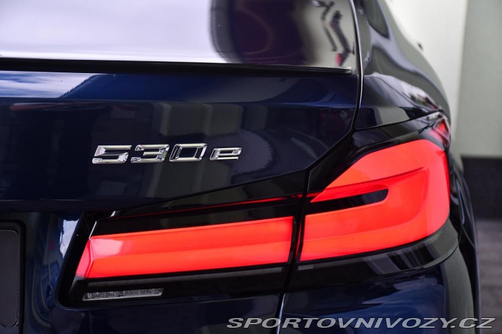 BMW 5 530e PHEV MSPORT xD HUD 9 2023