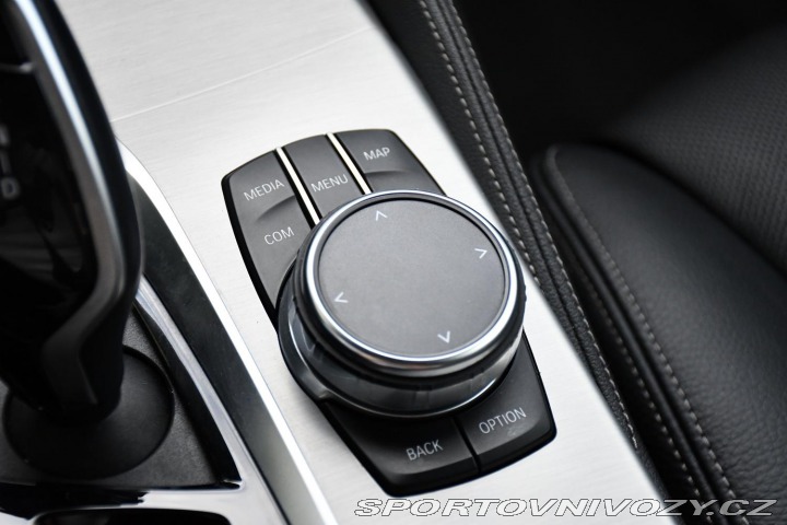 BMW 5 530e PHEV MSPORT REZERVAC 2023