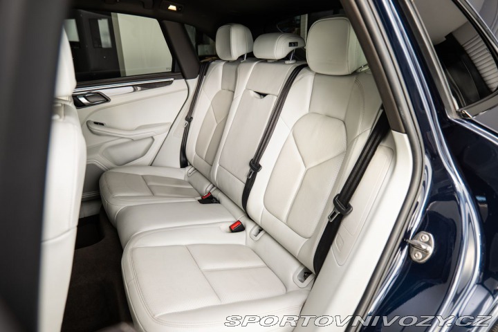 Porsche Macan S 1800