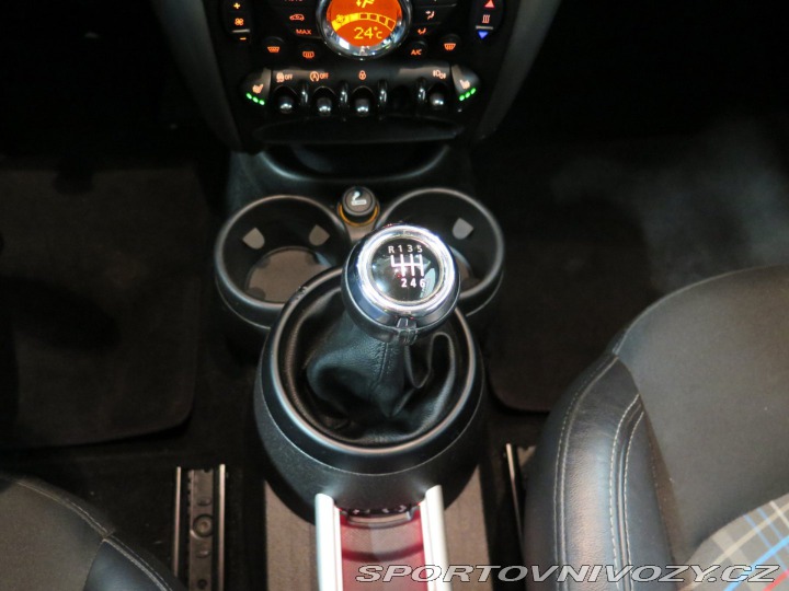 Mini Paceman 1.6D ALL4,klima,výhřev,4x 2013