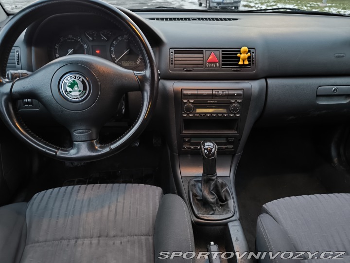Škoda Octavia RS 1.8t AUM 2003