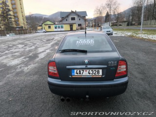 Škoda Octavia RS 1.8t AUM 2003