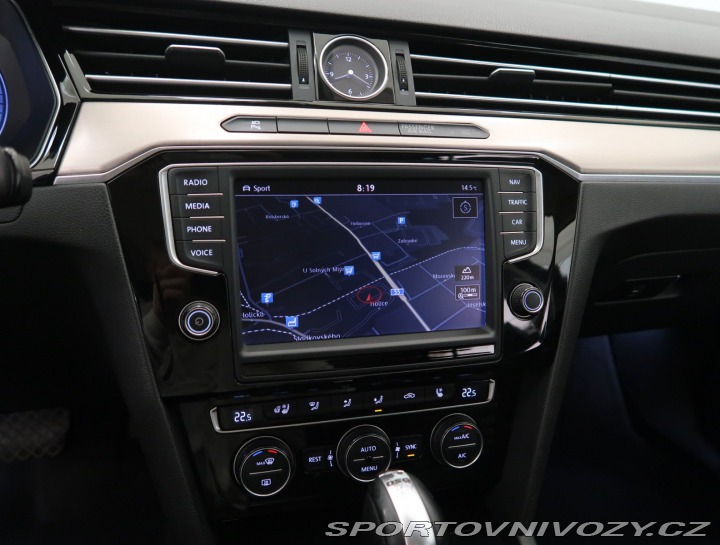 Volkswagen Ostatní modely Passat Highline 2.0 BiTDI 2015