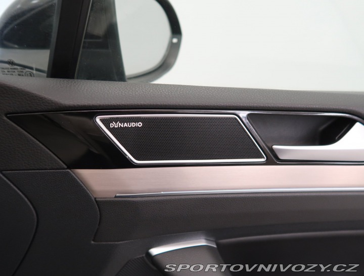 Volkswagen Ostatní modely Passat Highline 2.0 BiTDI 2015