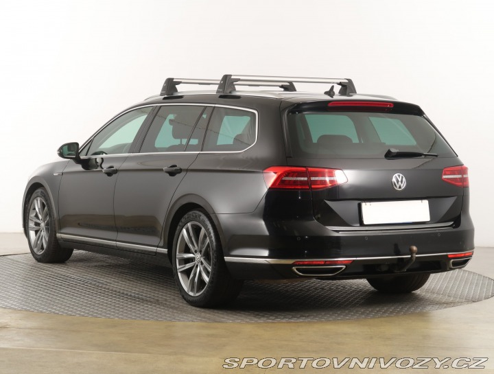 Volkswagen Ostatní modely Passat Highline 2.0 BiTDI 2015