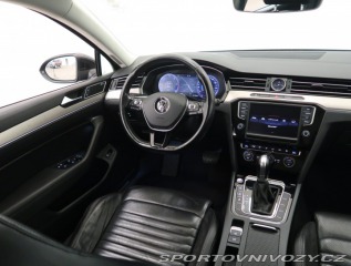 Volkswagen Ostatní modely Passat Highline 2.0 BiTDI 2015