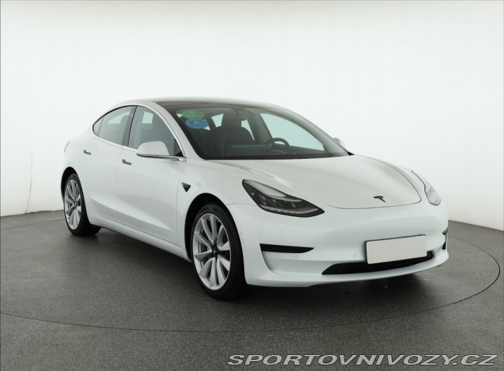 Tesla Model 3 Std Range Plus 52kWh 2020