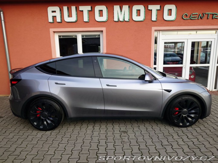 Tesla Model Y Performance - Berlín 393k 2023