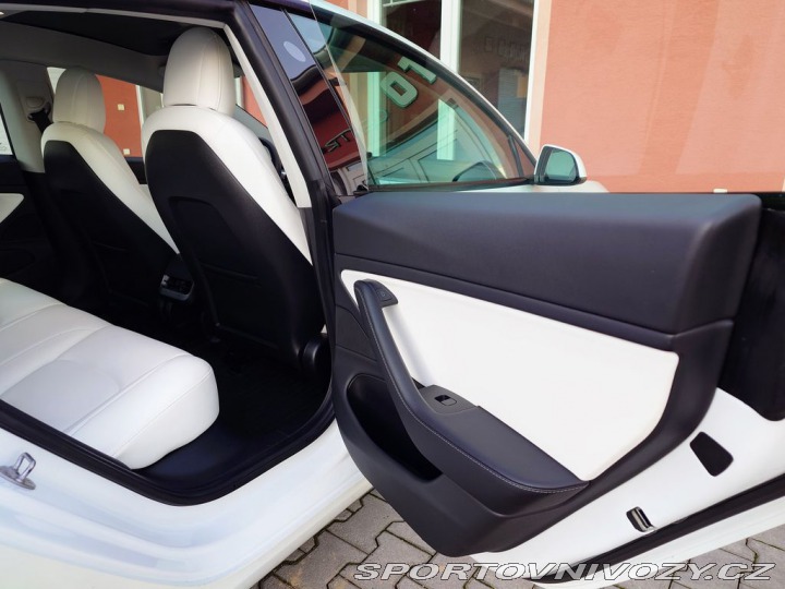 Tesla Model 3 DUAL MOTOR PERFORMANCE AW 2021