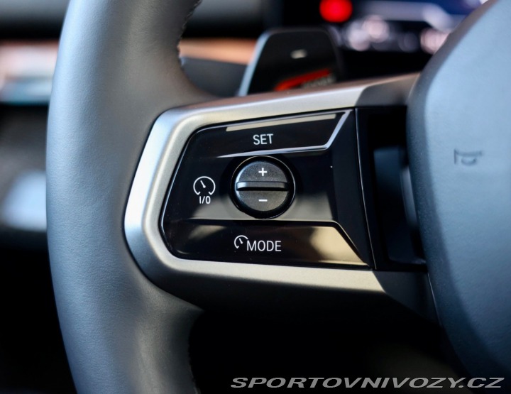 BMW 5 Touring  550e  xDrive | M 2025