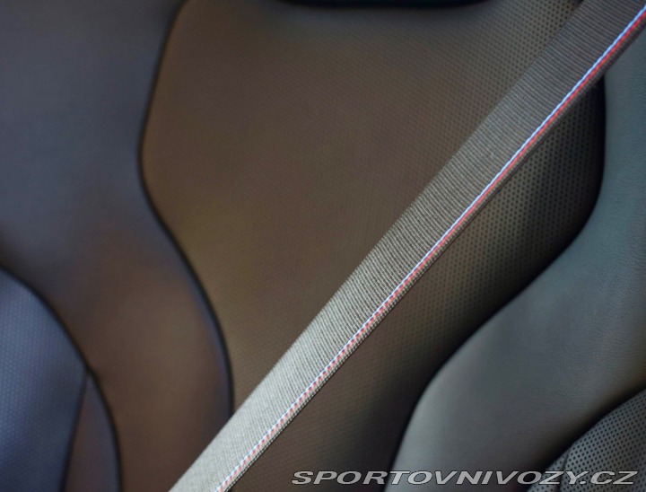 BMW 5 Touring  550e  xDrive | M 2025