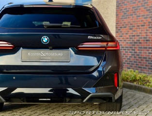 BMW 5 Touring  550e  xDrive | M 2025