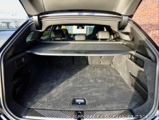 BMW 5 Touring  550e  xDrive | M 2025