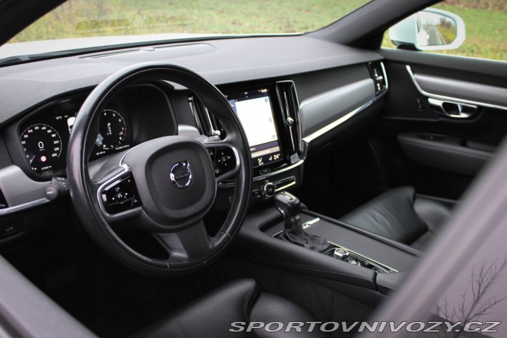 Volvo S90 2.0 187kw / FINANCOVANIE 2017