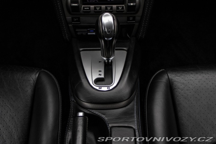 Porsche 911 Carrera 3.6 tiptronic 2004