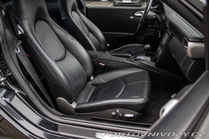 Porsche 911 Carrera 3.6 tiptronic 2004