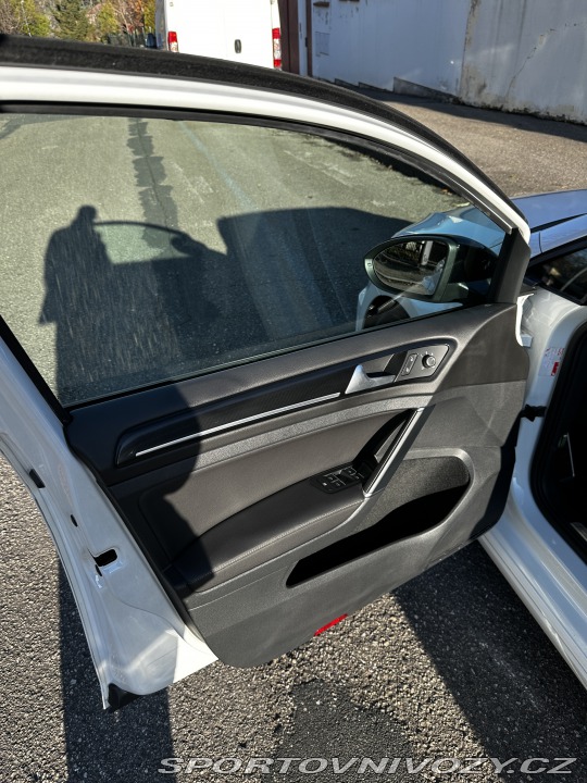 Volkswagen Golf Variant R VII 2015