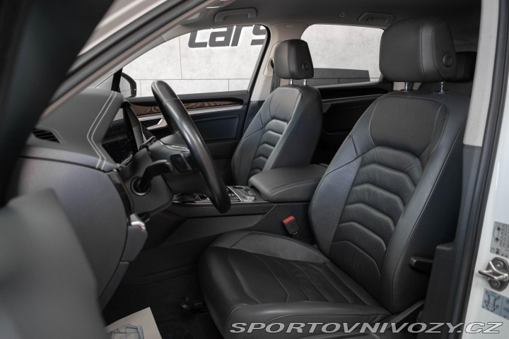Volkswagen Ostatní modely Touareg 3.0 TDI R-LINE*TAŽNÉ*WEBA 2019