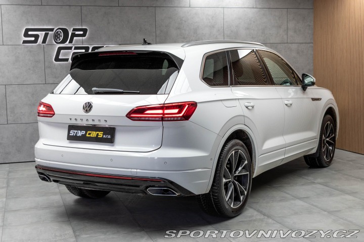 Volkswagen Ostatní modely Touareg 3.0 TDI R-LINE REZERVACE 2019