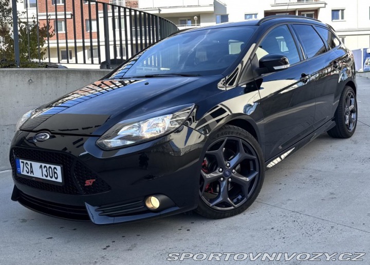 Ford Focus ST  2012