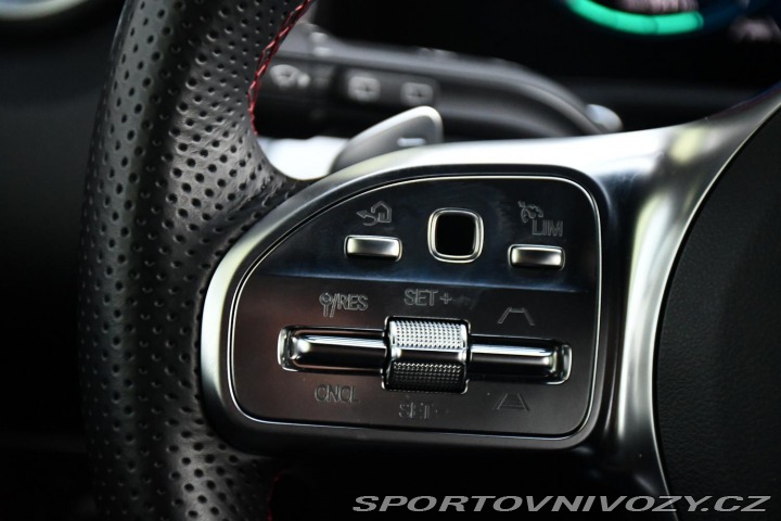 Mercedes-Benz Ostatní modely EQB 300 AMG 4MATIC 13tis.KM 9 2024